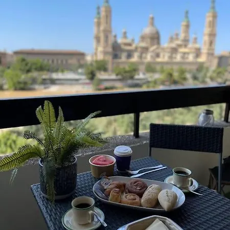 Con Vistas Al Pilar Con Aparcamiento Privado Zaragoza