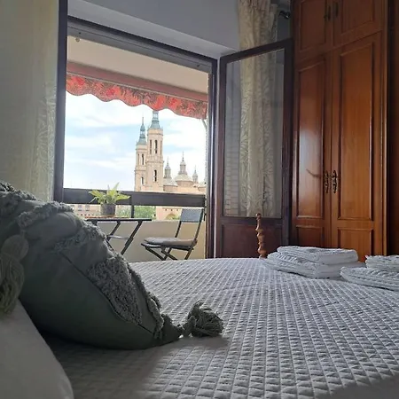 アパート Con Vistas Al Pilar Con Aparcamiento Privado サラゴサ