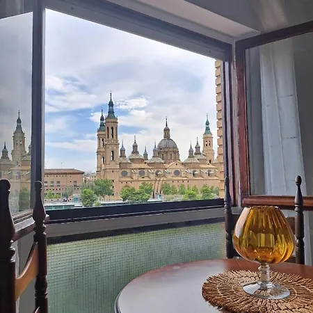 Con Vistas Al Pilar Con Aparcamiento Privado サラゴサ