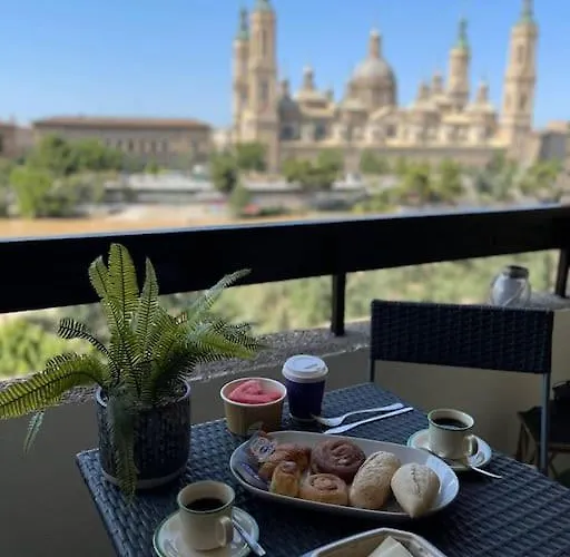 Con Vistas Al Pilar Con Aparcamiento Privado 사라고사