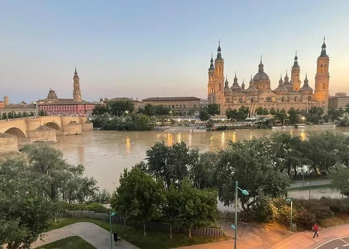 아파트 Con Vistas Al Pilar Con Aparcamiento Privado 사라고사