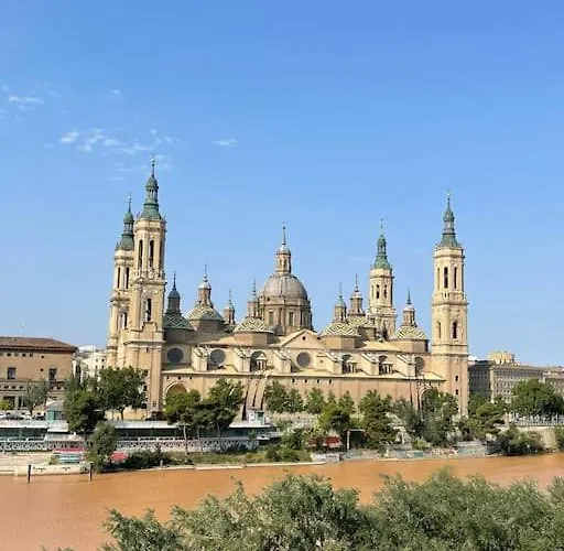 Con Vistas Al Pilar Con Aparcamiento Privado
